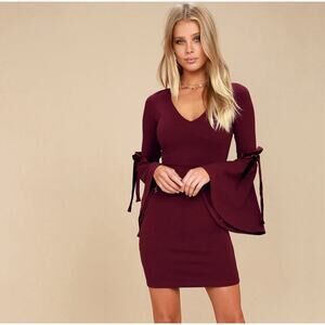 Lulu’s Velvet Whimsigoth Romantic Burgundy Bell Sleeve Bodycon Mini Dress Small